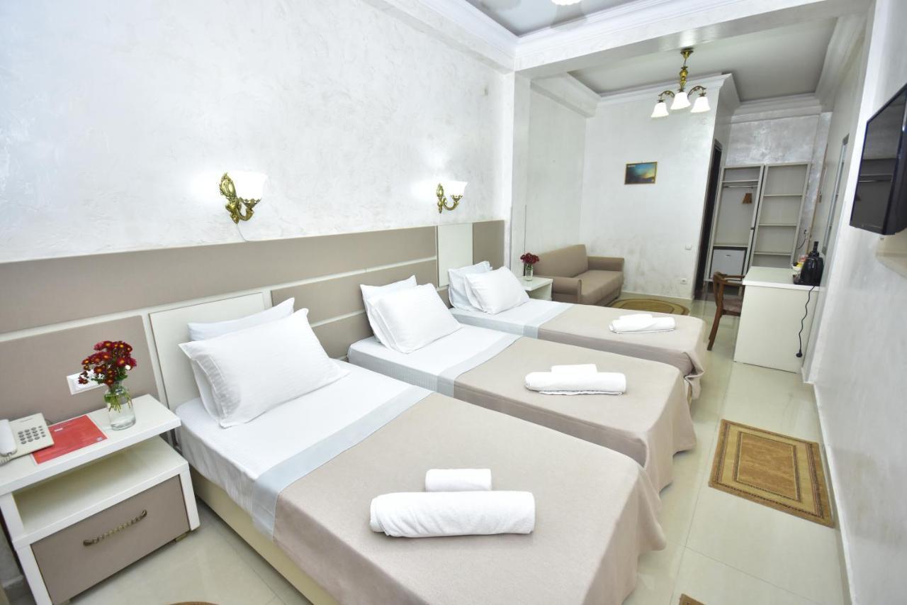 Hotel Chao Batumi Eksteriør bilde