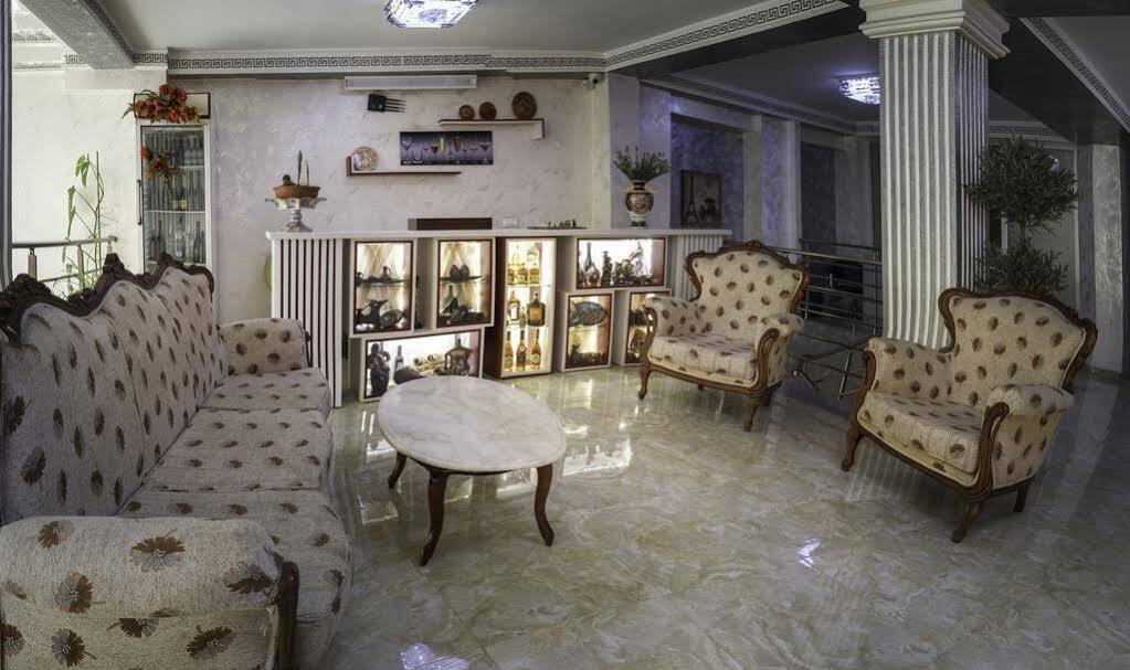 Hotel Chao Batumi Eksteriør bilde